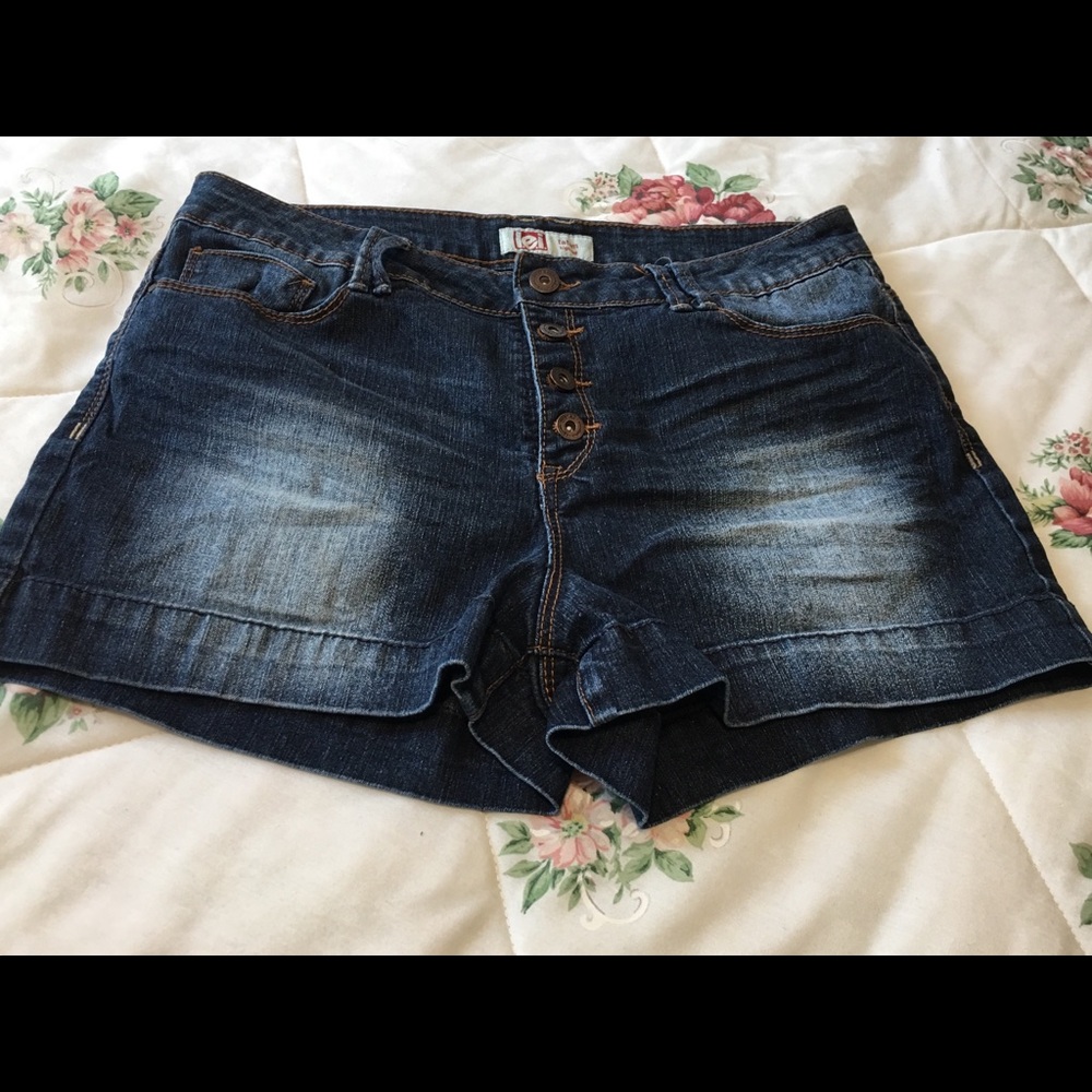 l.e.i Tatum High Rise Pockets Stretch